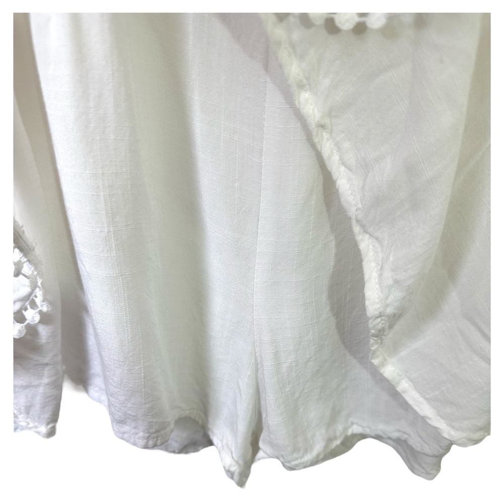Lulu’s Jumpsuit Womens Small Peasant Off Shoulder Romper Skort White Rayon - Picture 3 of 10